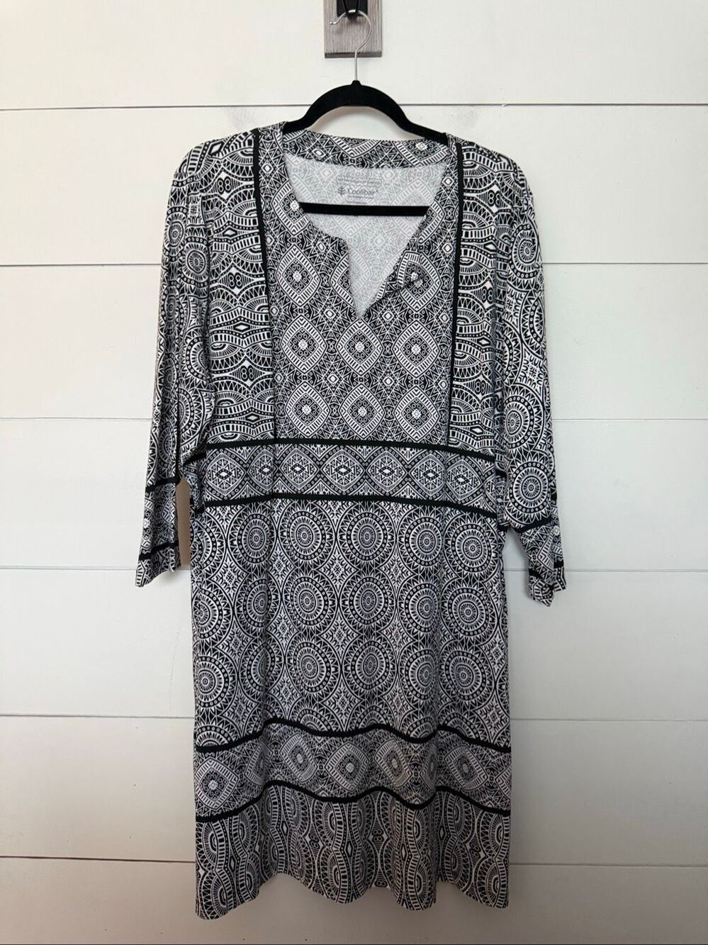 Coolibar Women’s 2X Black White Patterned Oceanside Tunic Dress UPF 50+ Plus Siz